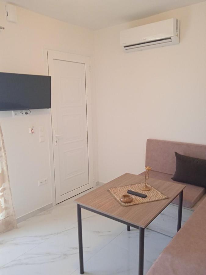 Appartement Μανολια à Porto Heli Extérieur photo